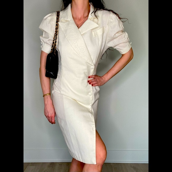 VINTAGE 80’s button down cream/Vanilla colour linen new condition Size 4 dress - Picture 6 of 14